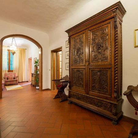 110 Sqm Apartment 6 Sleeps In Santa Croce Florence Exterior photo